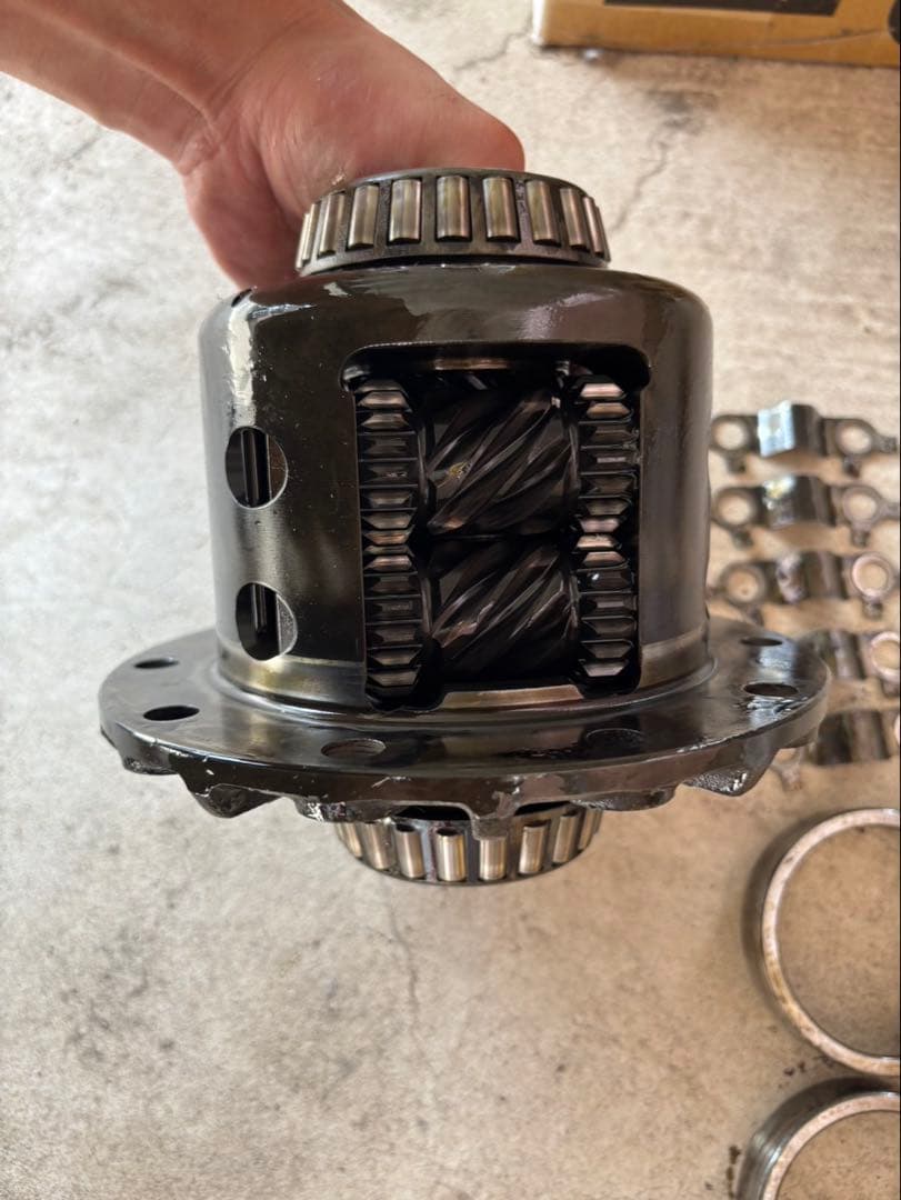 チビロック ！！TOYOTA jzx100 純正デフ　チェイサー　マーク2