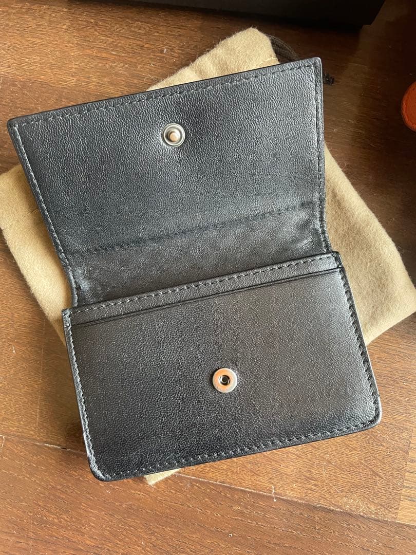 torara84 　Bottega Veneta ブラックレザー 名刺入れ