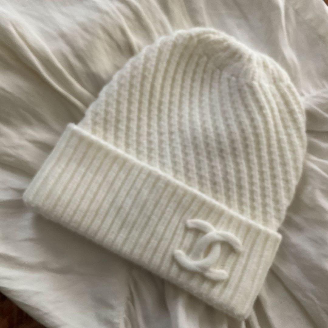 CHANEL ニット帽　ノベルティ