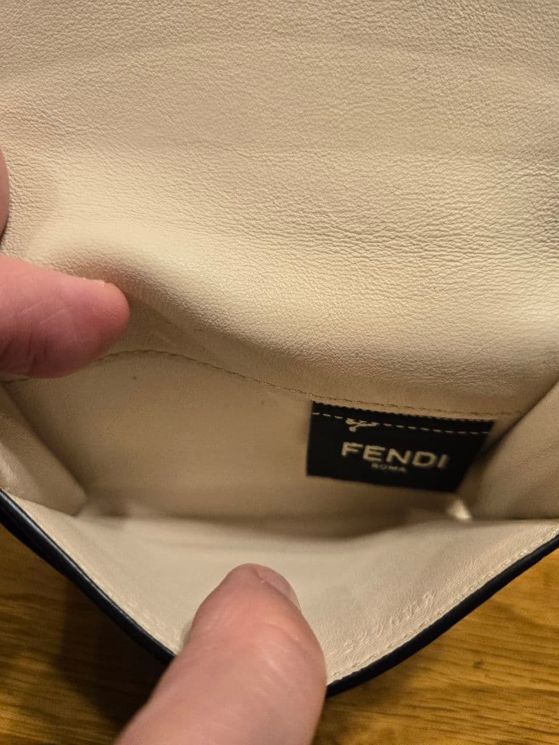 【極美品】 FENDI 名刺入れ カードケース 8M0425