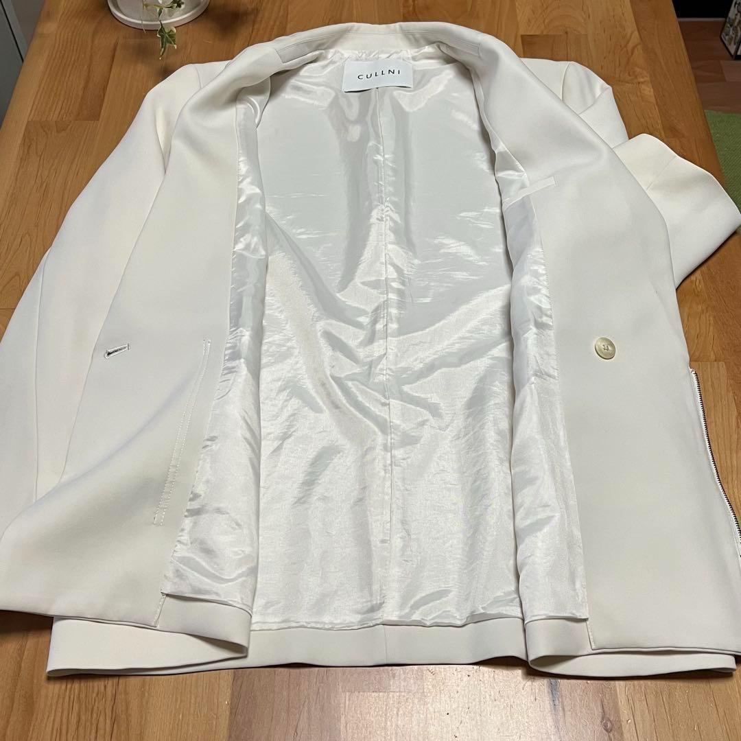 【美品】CULLNIトレンドデザイン　前ファスナー メンズ スーツ　オフホワイト