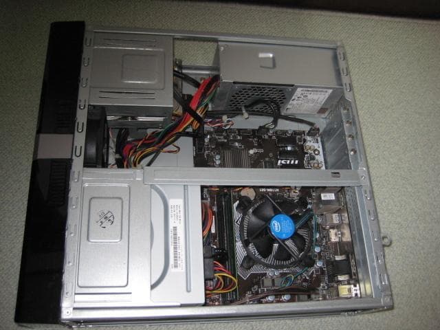 ☆UNITCOM Core i3 6100 4GB 1TB Win10