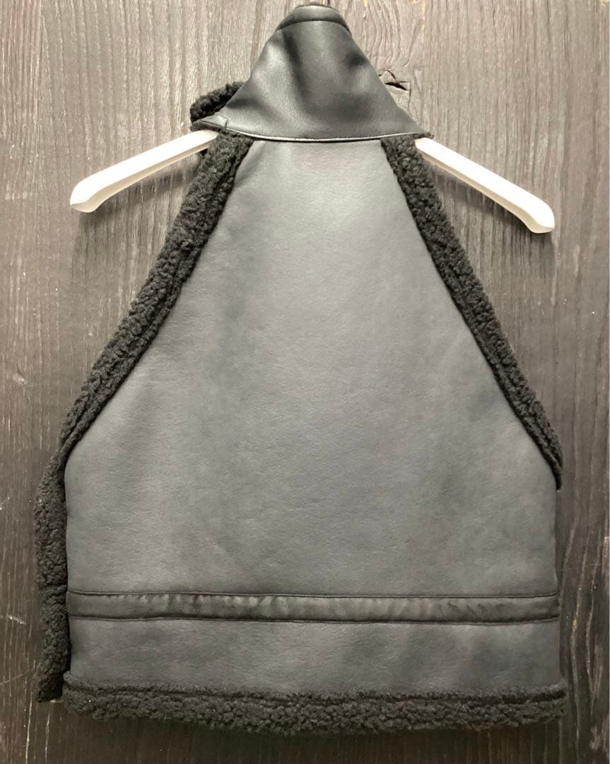 THE RERACS ブラック ハイネック ベスト