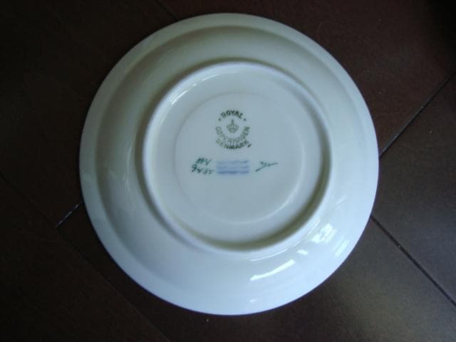 ロイヤルコペンハーゲン1950年代製小判草カップアンドソーサー3客