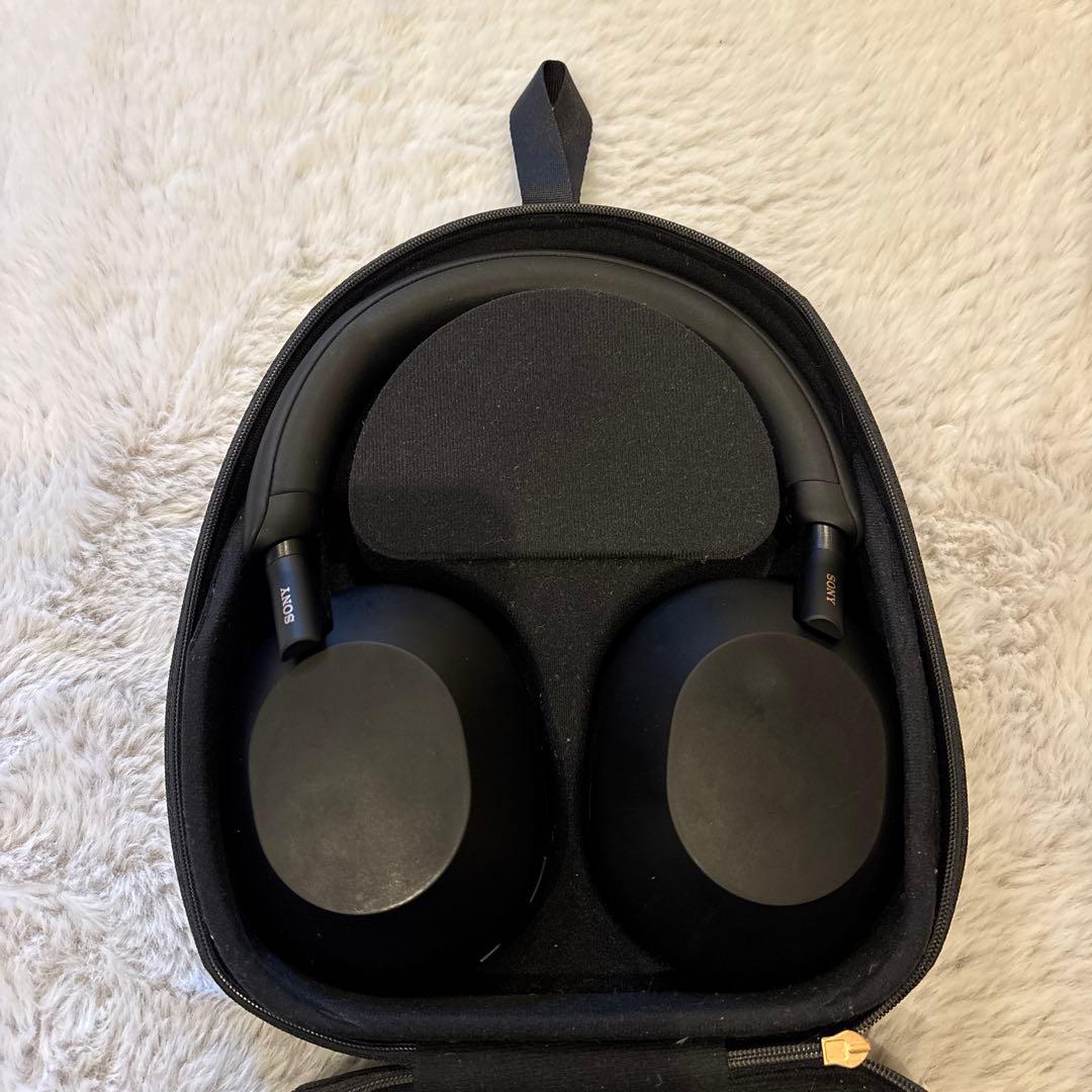 Sony ワイヤレスヘッドホン ブラック　WH-1000XM5