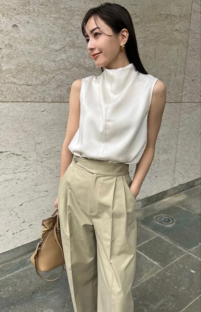 新品タグ付き★ anuans（アニュアンス）　ベルトデザインチノパンツ