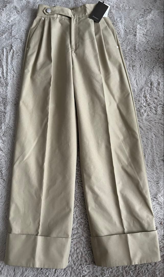 新品タグ付き★ anuans（アニュアンス）　ベルトデザインチノパンツ