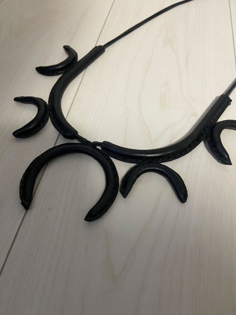 crescioni ネックレス