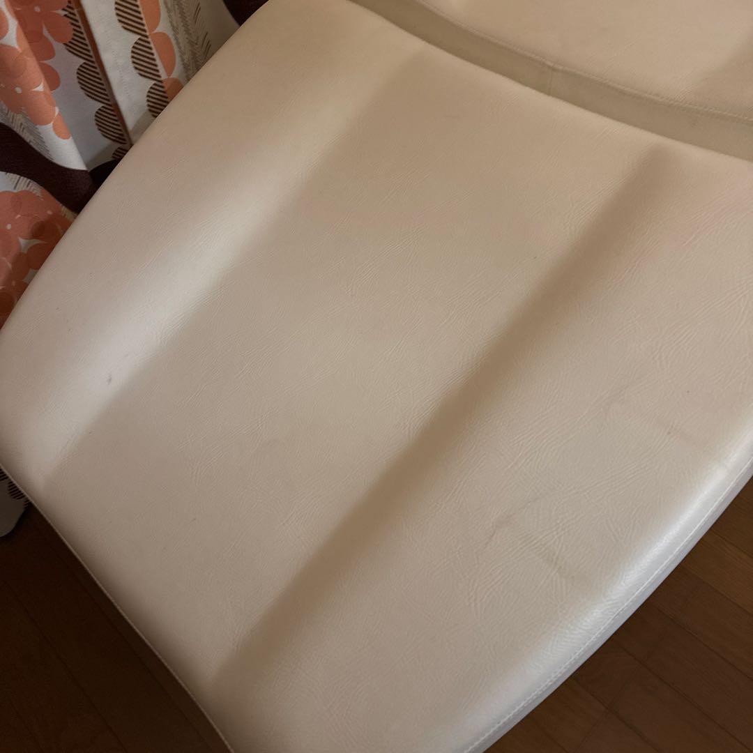 大幅値下げタカラベルモント高級エステベッド定価18.5万　現状品