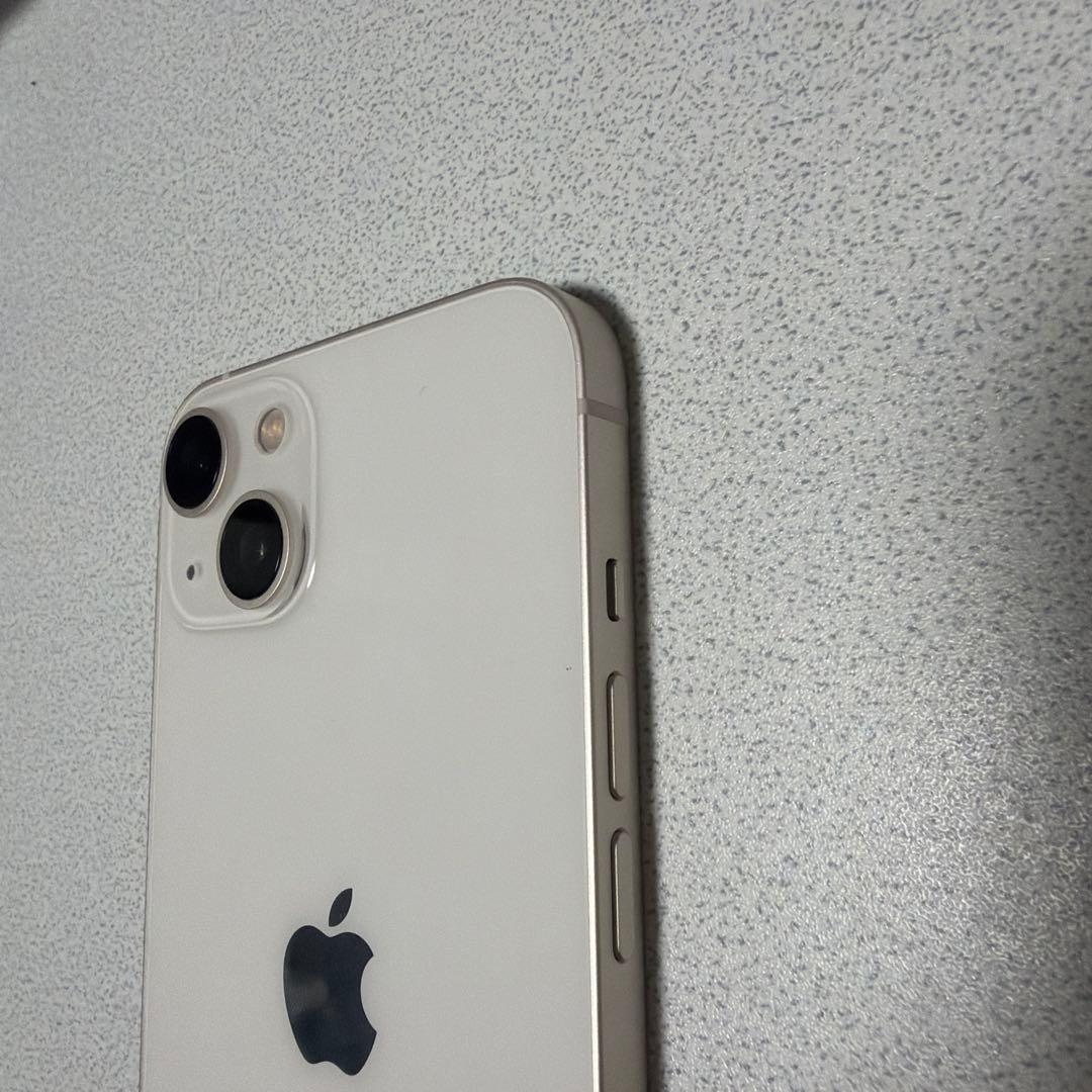 Apple iPhone 13 128GB 本体 バッテリー100%