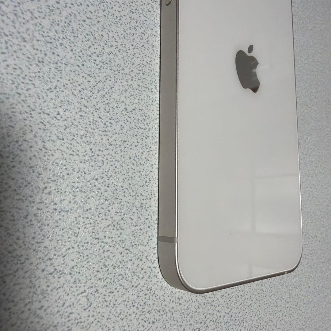 Apple iPhone 13 128GB 本体 バッテリー100%