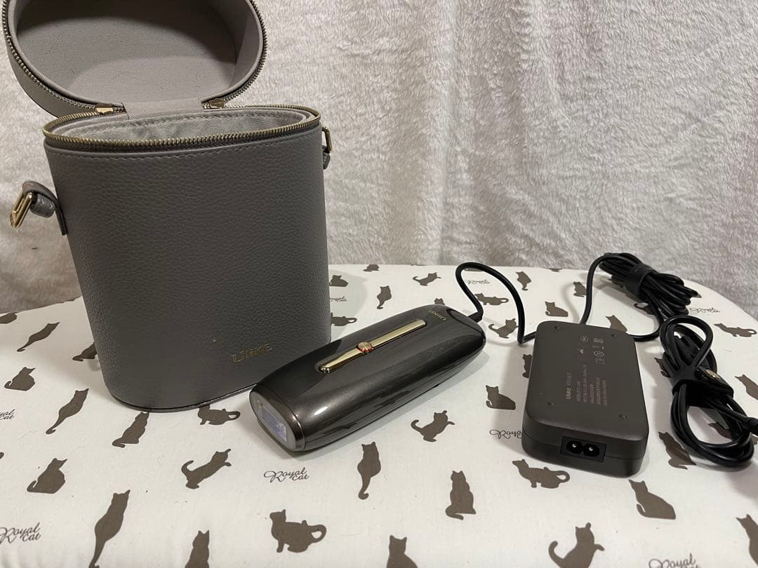 Ulike 脱毛器 グレー 充電器・ケース付き