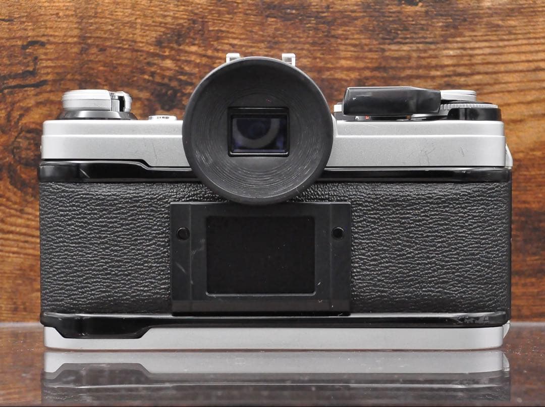 フイルムカメラ　Canon AE-1 動作品