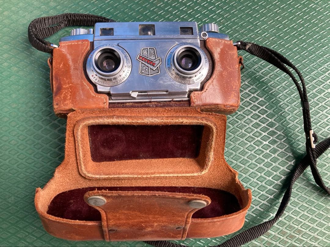 【ジャンク品】REVERE STEREO（リベレステレオ）33 フィルムカメラ