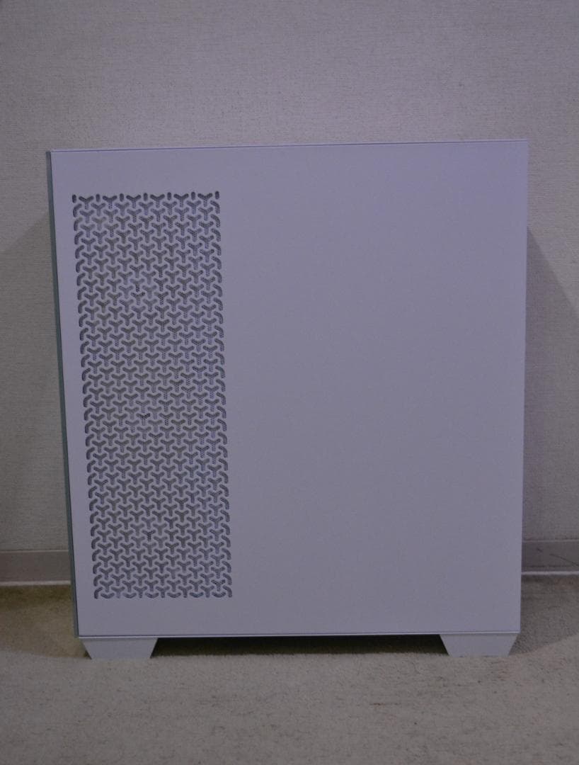 CORSAIR 3500X ARGB ミドルタワーPCケース