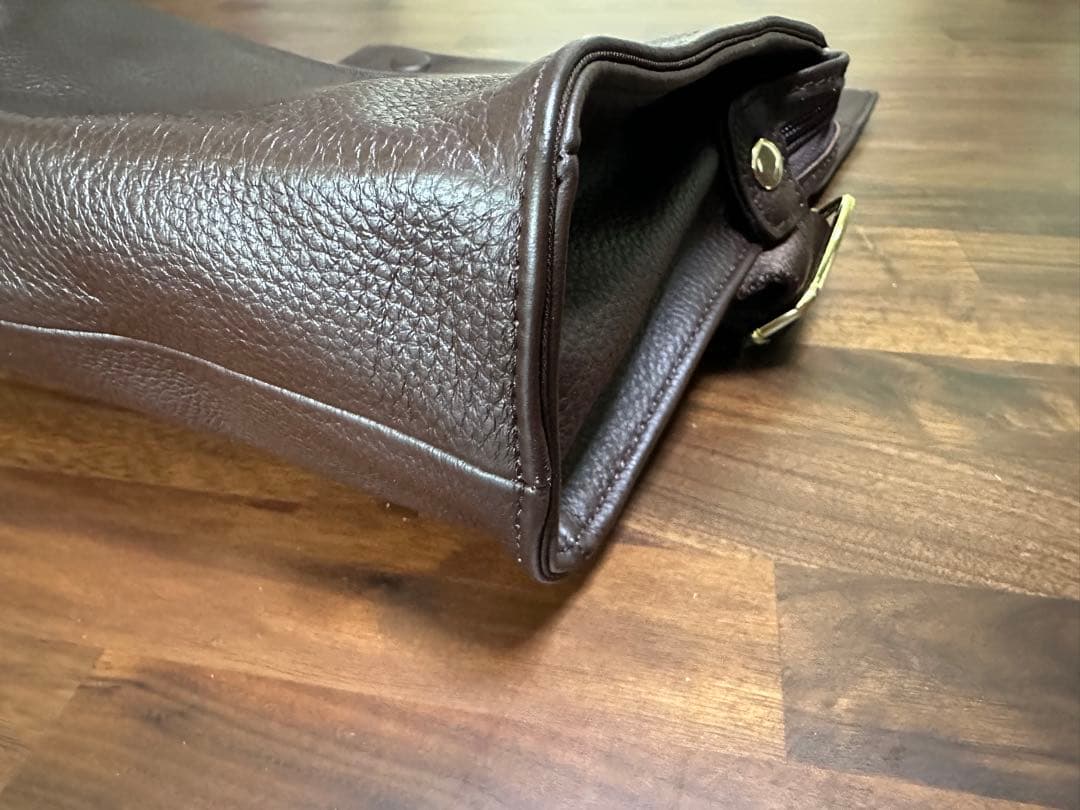 美品　イアパピヨネ　本革　ワイドテープショルダーバッグ/ボディバッグ　ブラウン