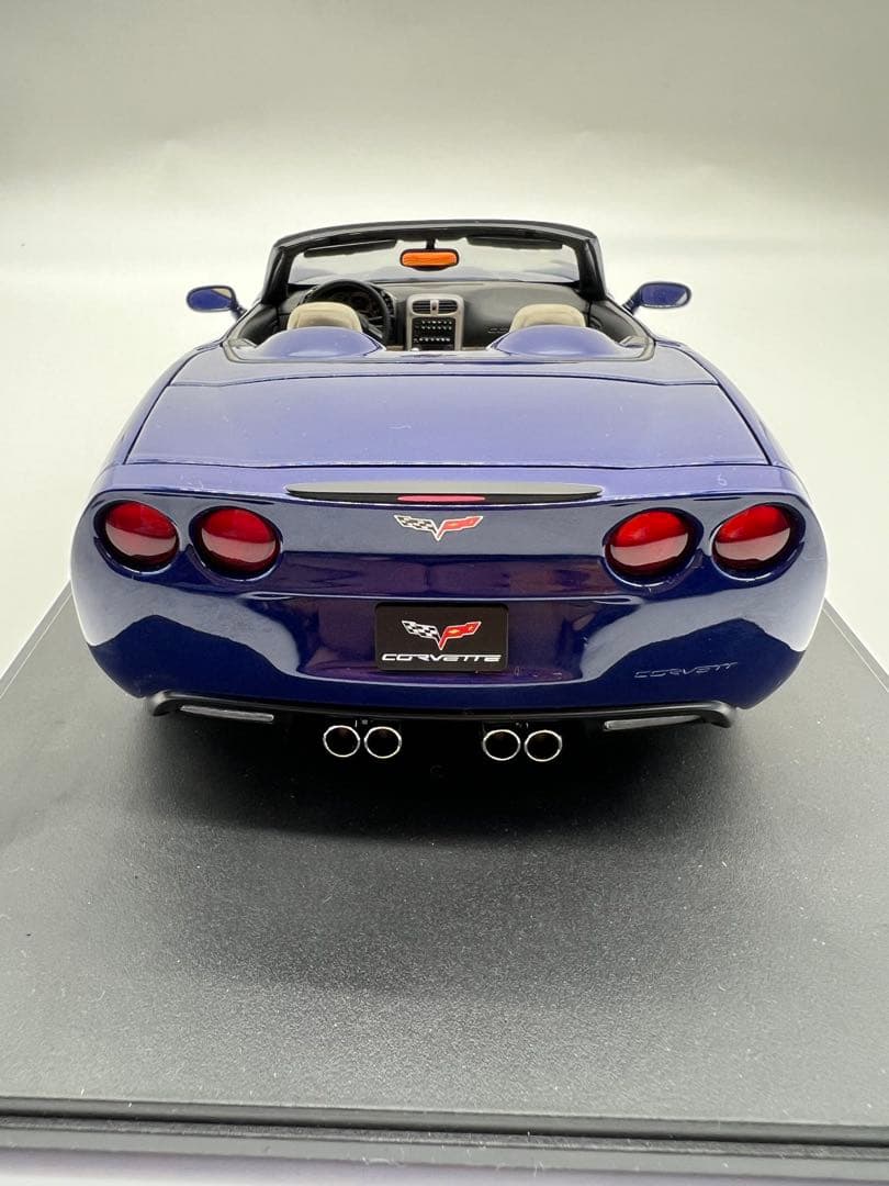 No151ミニカー1/18箱あり CORVETTE C6 CONVERTIBLE