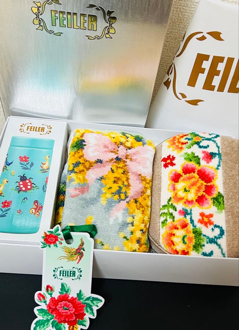 新品未使用　フェイラー　ギフトセット（タンブラー、ポーチ、ハンカチ）