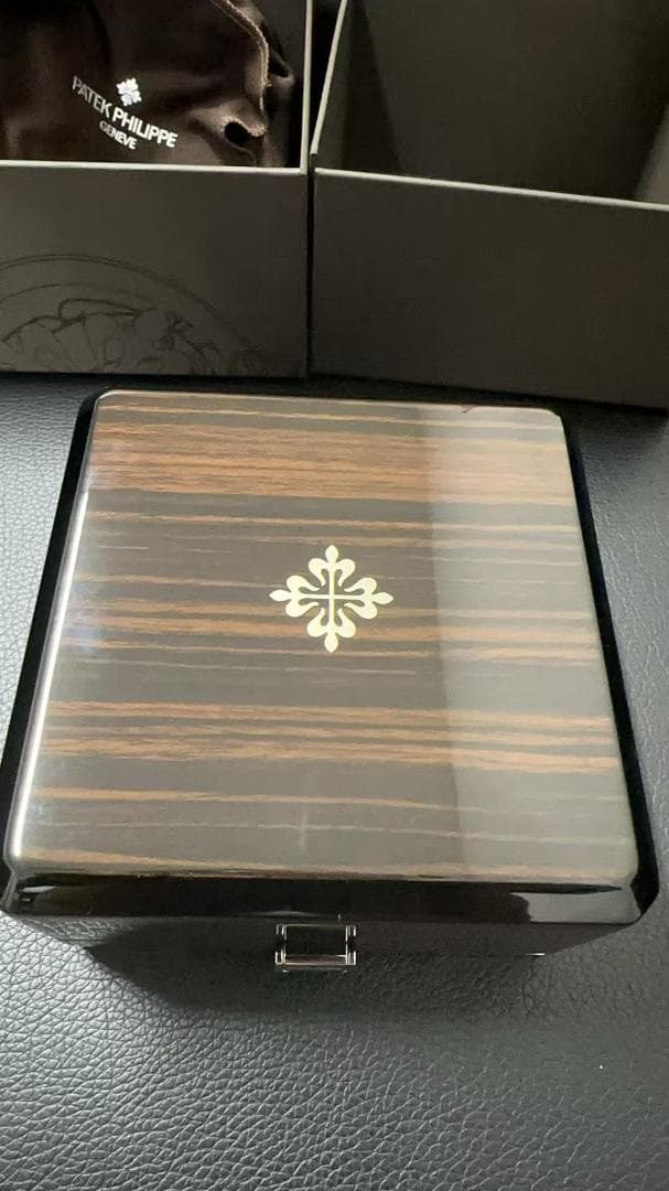 PATEK PHILIPPE パテック・フィリップ カラトラバ十字カフリンクス