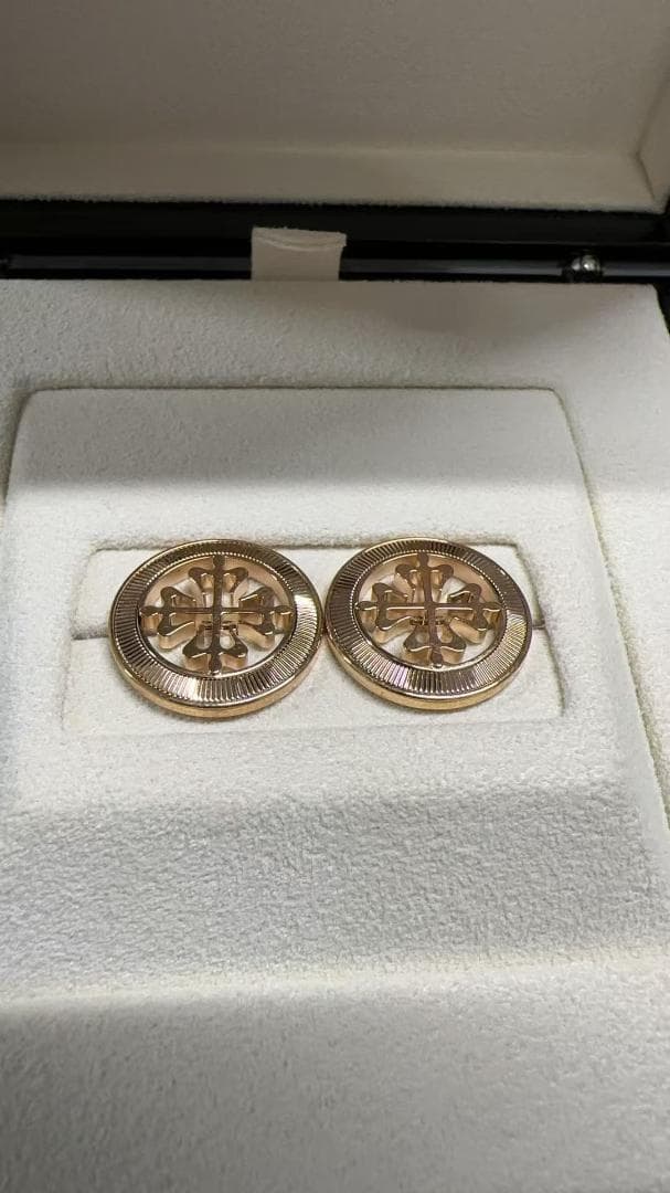 PATEK PHILIPPE パテック・フィリップ カラトラバ十字カフリンクス