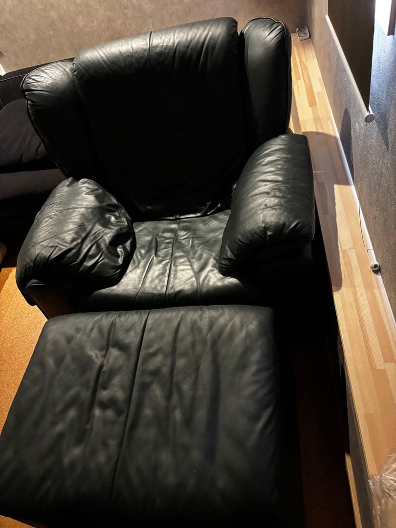 erpo / エルポ Atlanta アトランタ 1人掛けソファ オットマン付き