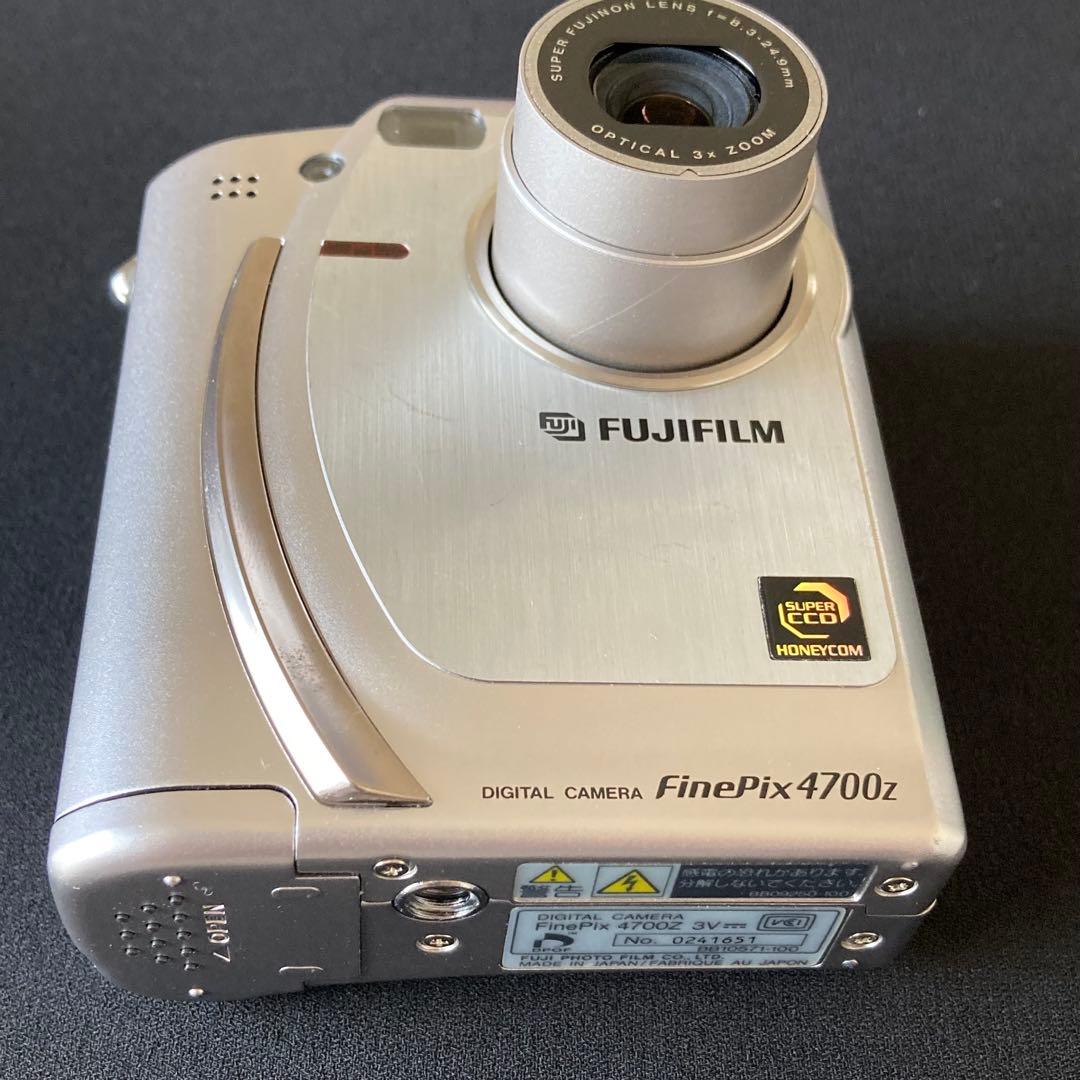【美品】FUJIFILM finepix 4700z CCDセンサー コンデジ