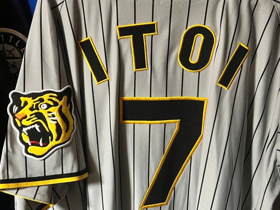阪神タイガース 旧ビジターレプリカユニフォームXO 糸井7
