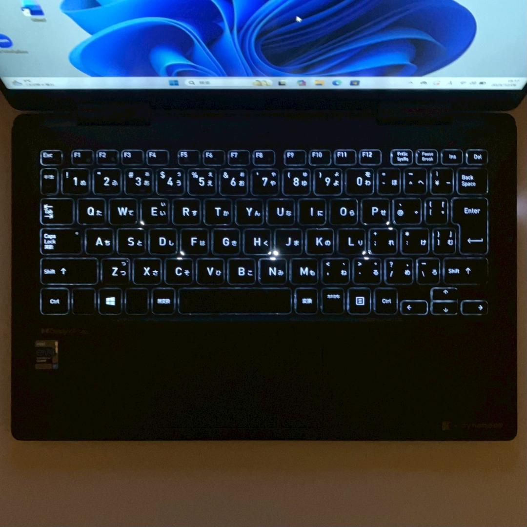 ★超軽量★ タッチパネル 2021年製 メモリ16GB dynabook 413