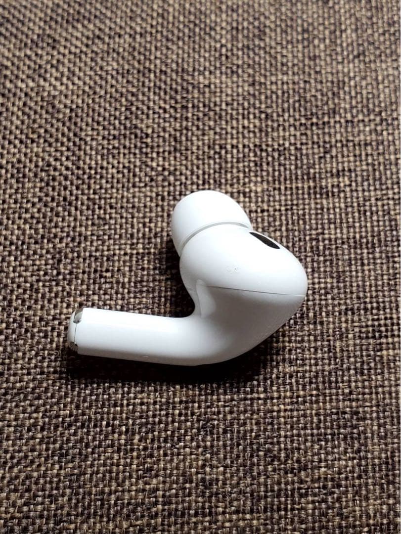 右耳 Apple AirPods Pro 第2世代 正規品 片耳584
