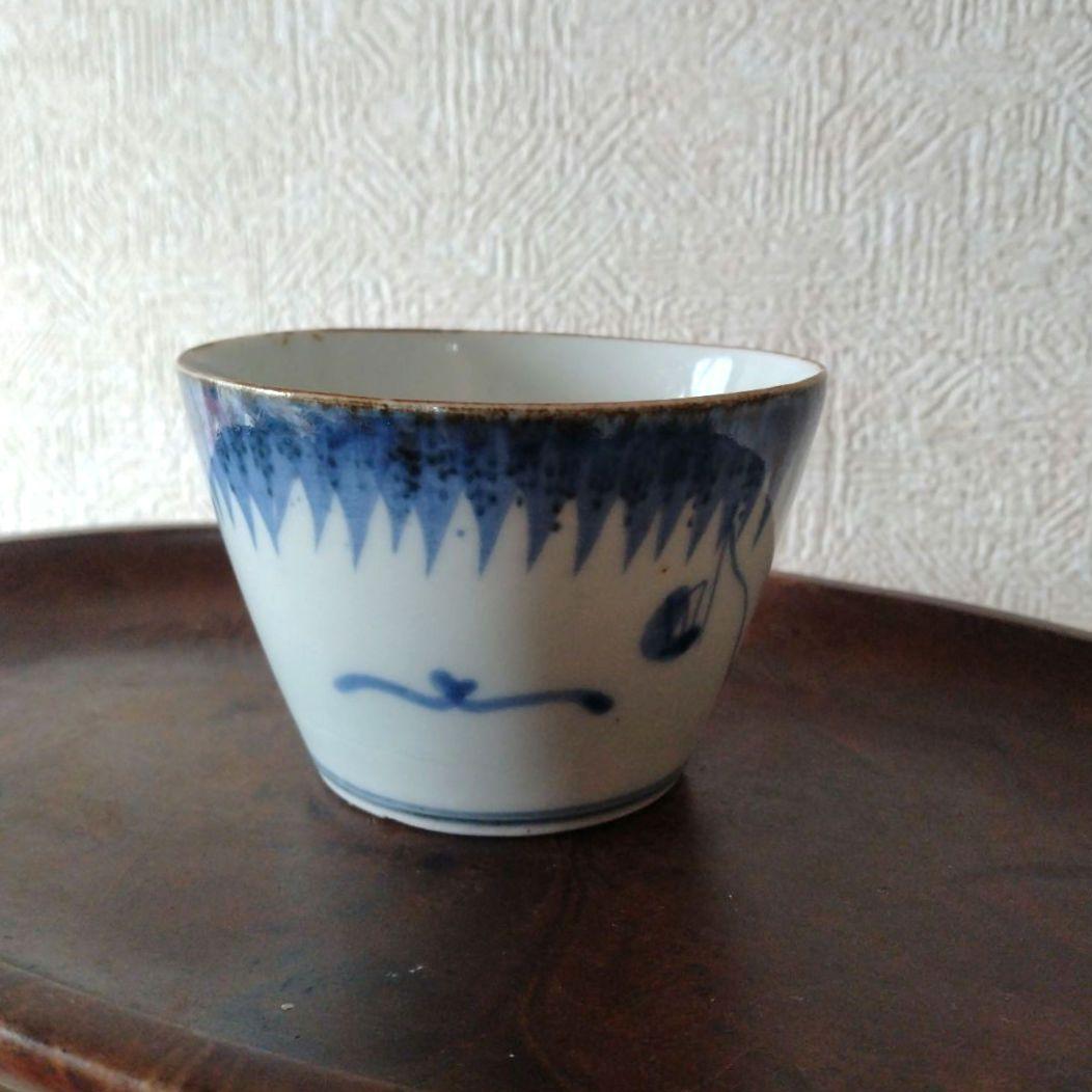 【秋の感謝セール！〜9/28まで】古伊万里染付雷獣雨降り文蕎麦猪口在銘