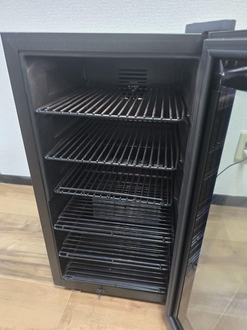 さくら製作所　 SAKURA WORKS ワインセラー SB22 ピュアブラック