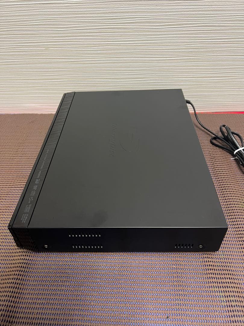 東芝 レグザDBR-Z160 ブルーレイレコーダー中古動作品美品リモコン未開封