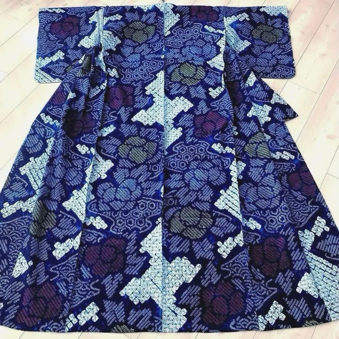 有松鳴海絞り・蜘蛛絞り浴衣　未使用しつけ付　手縫い　絞り浴衣　大輪花模様　N85