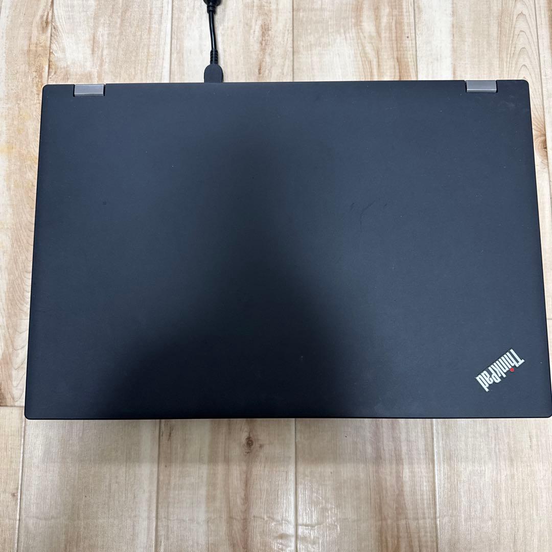 レノボ ThinkPad P72 Xeon搭載ワークステーション