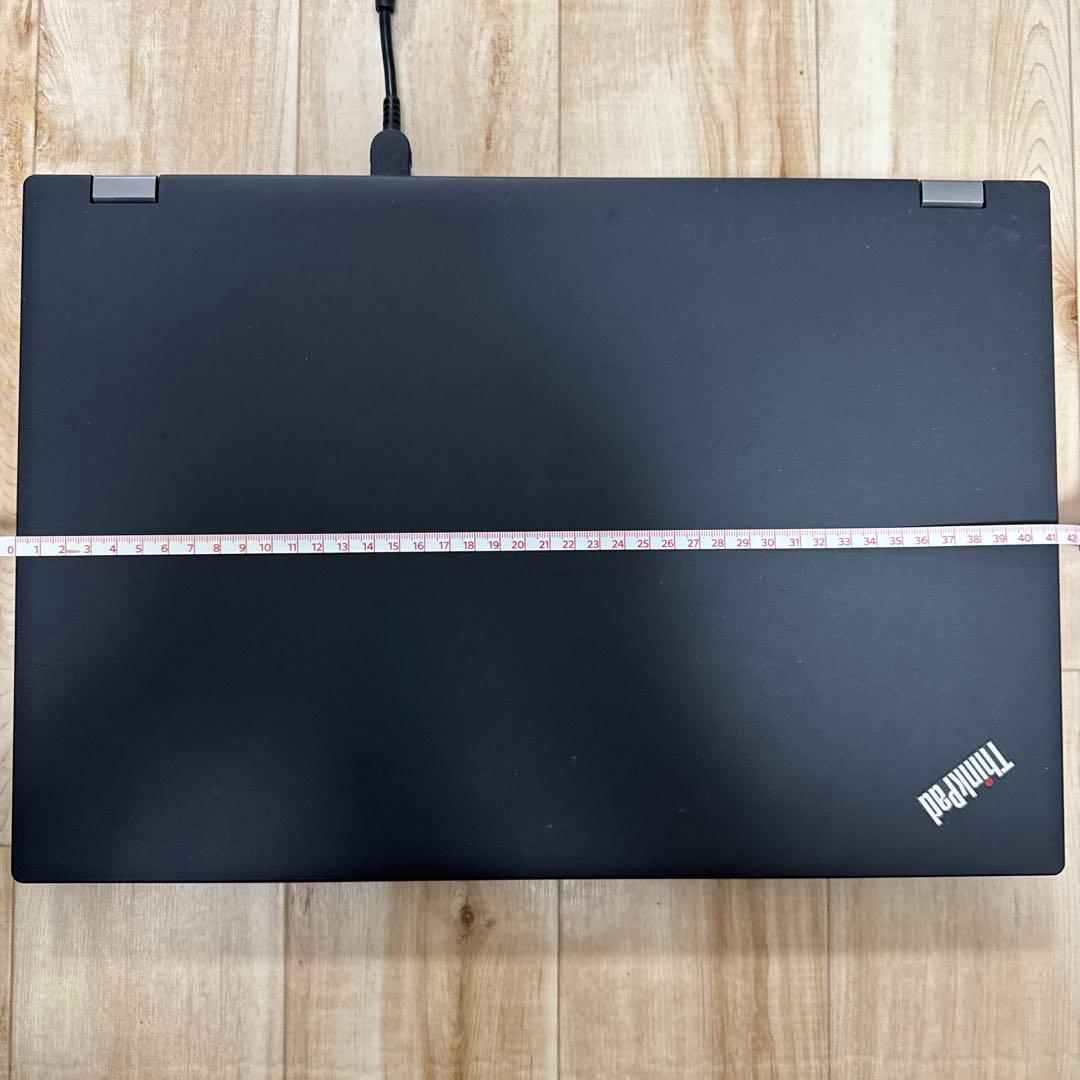 レノボ ThinkPad P72 Xeon搭載ワークステーション