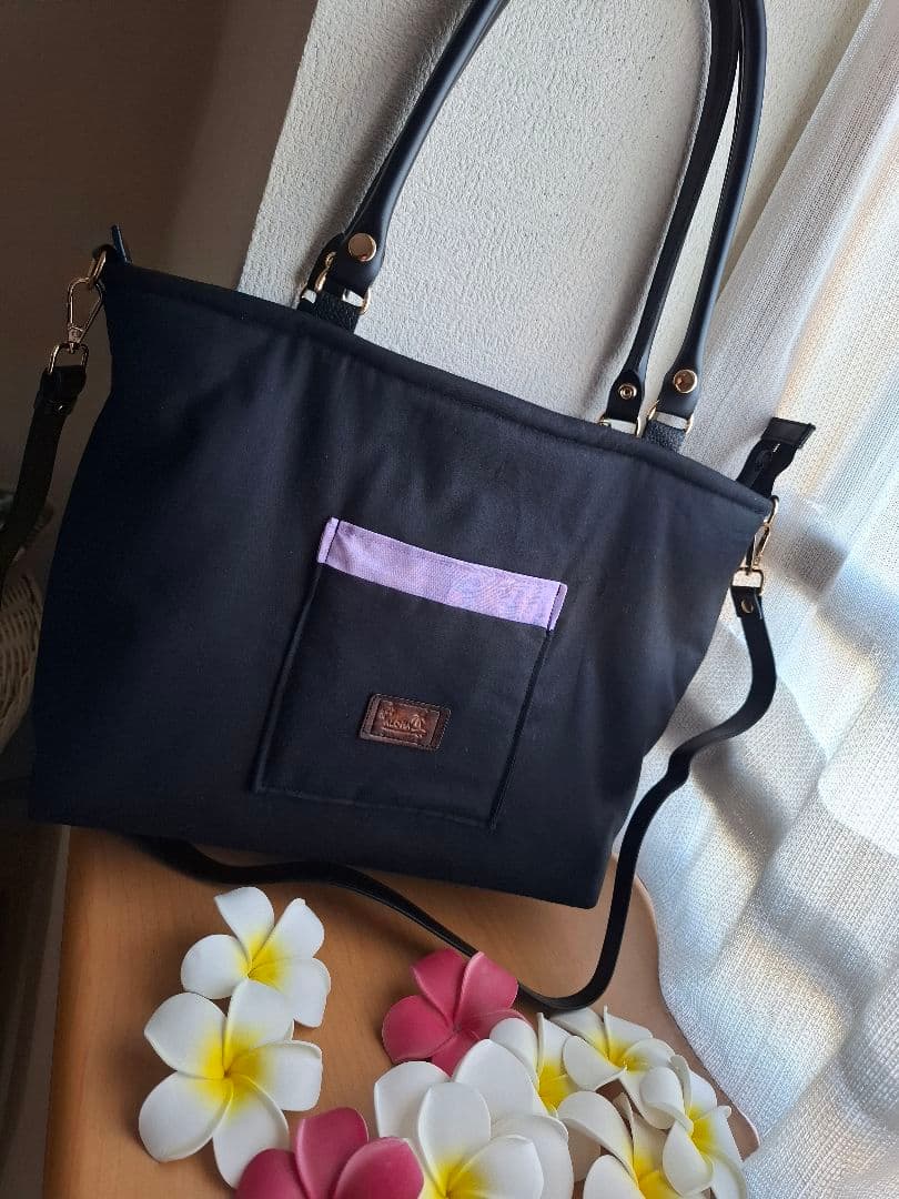 特別価格！ラスト！　ハワイアンキルト　バッグ　2WAYファスナー ハイビスカスB