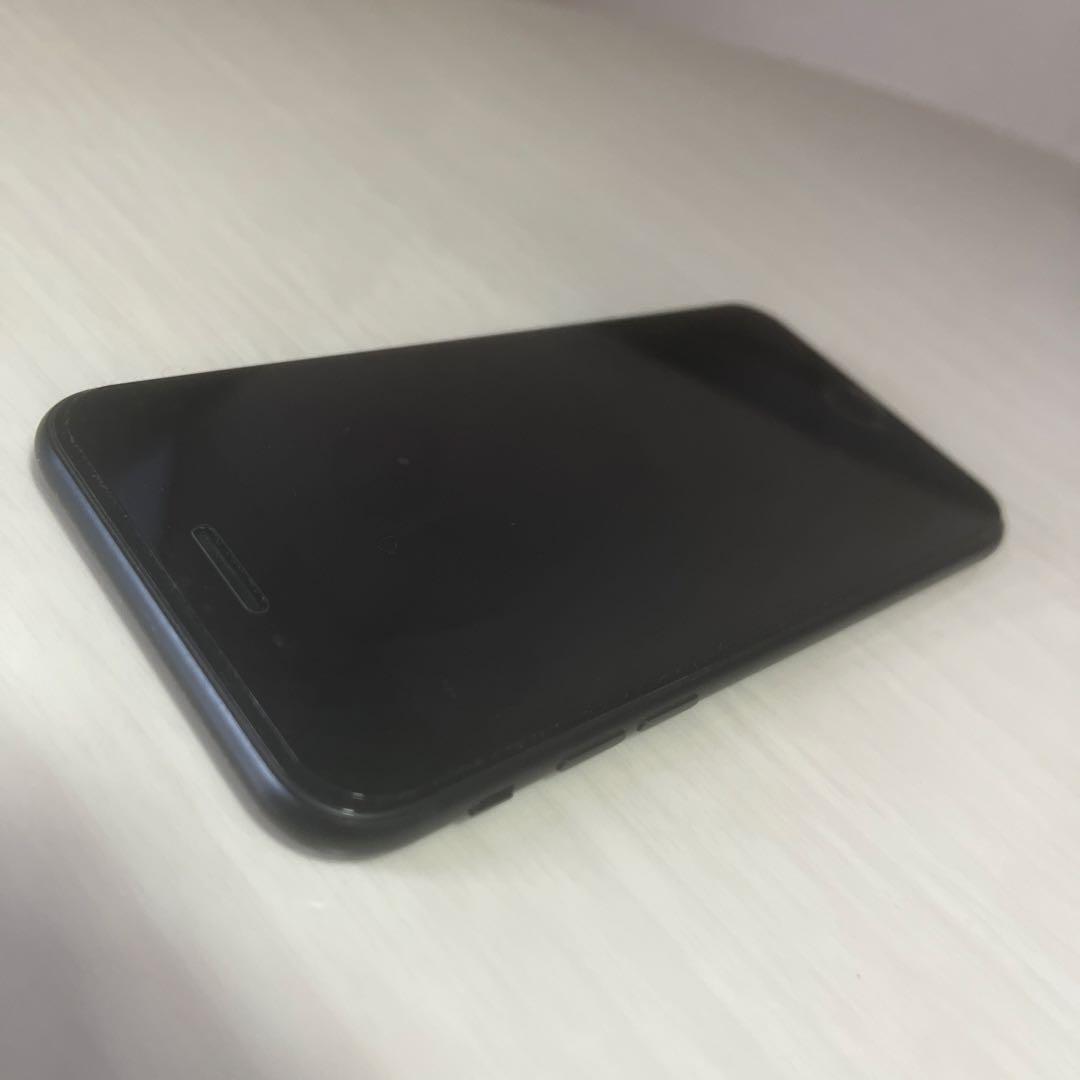 iPhone SE 第3世代 64GB SIMフリー MMYC3J/A　本体