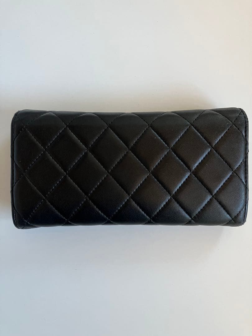 CHANEL マトラッセ　ラムスキン　長財布