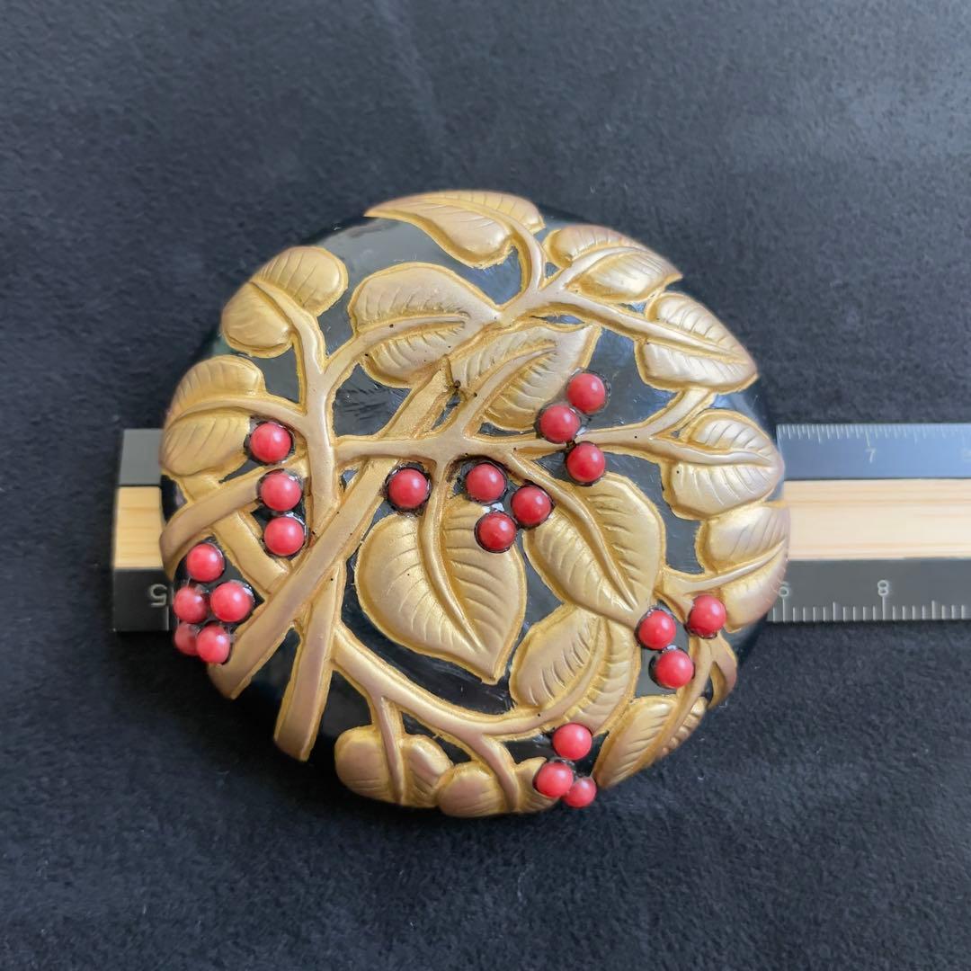 【18】AKIO MORI 珊瑚と金彩のブローチ　ヴィンテージ　レア