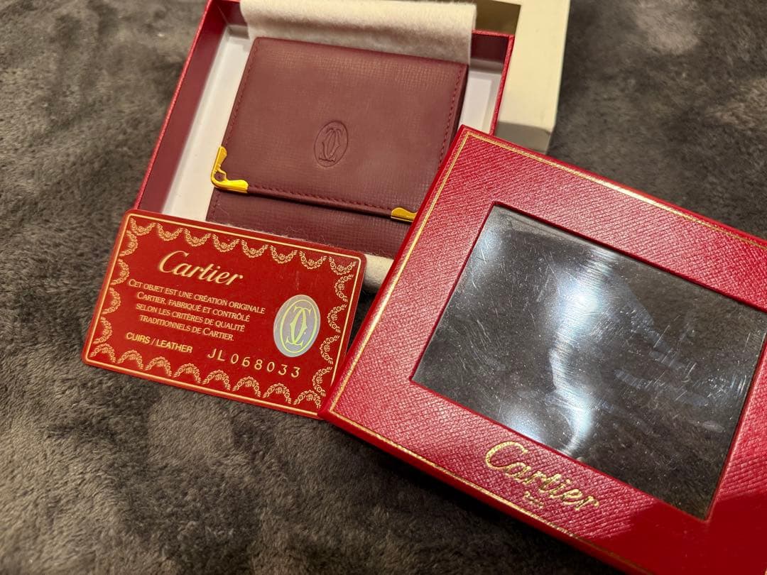 カルティエ　ケース