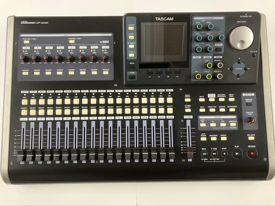 TASCAM DP-24SD マルチトラックレコーダー