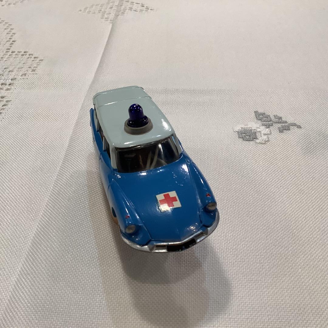激レア　CIJ シトロエン　ID 19 Break Ambulanceミニカー