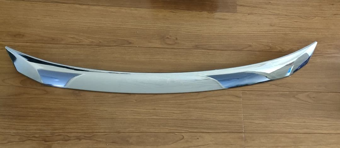 80系ノア エスクァイア　モデリスタ　フードガーニッシュ