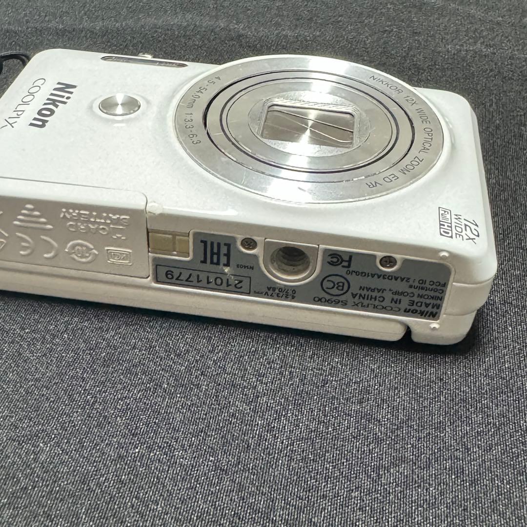 断*離様 COOLPIX S6900 白ホワイト