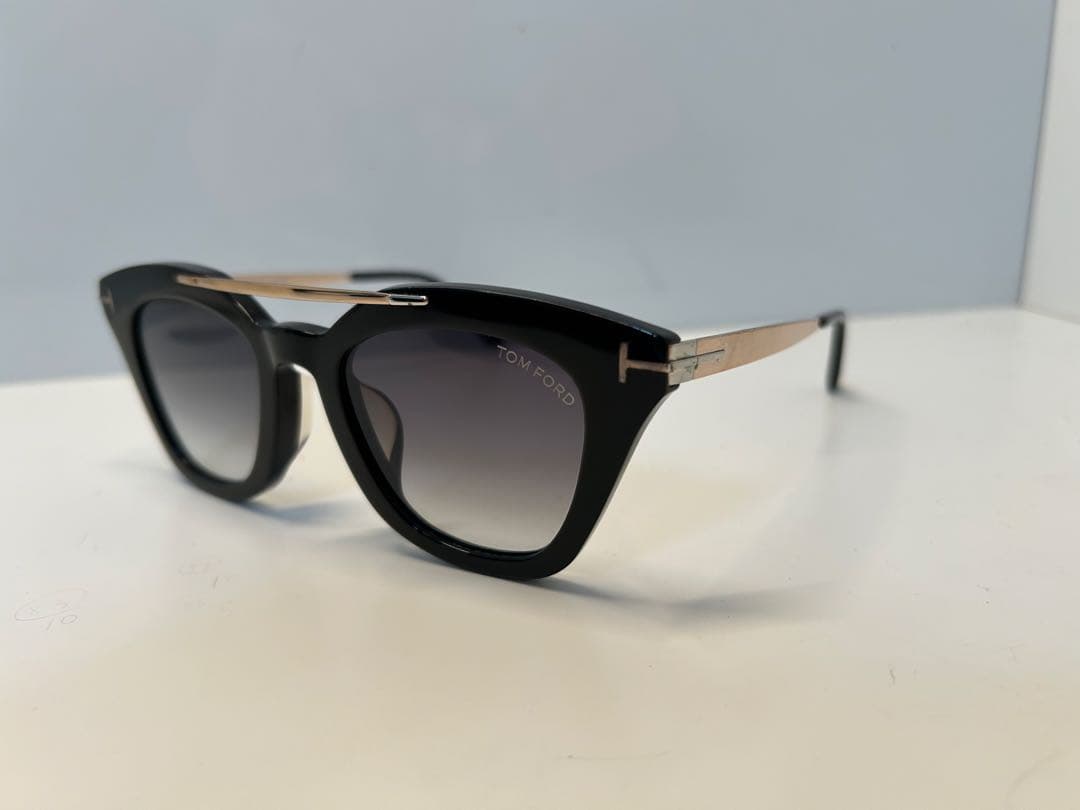 T*i様 【TOM FORD】Anna-02 TF575 01B トムフォードサ
