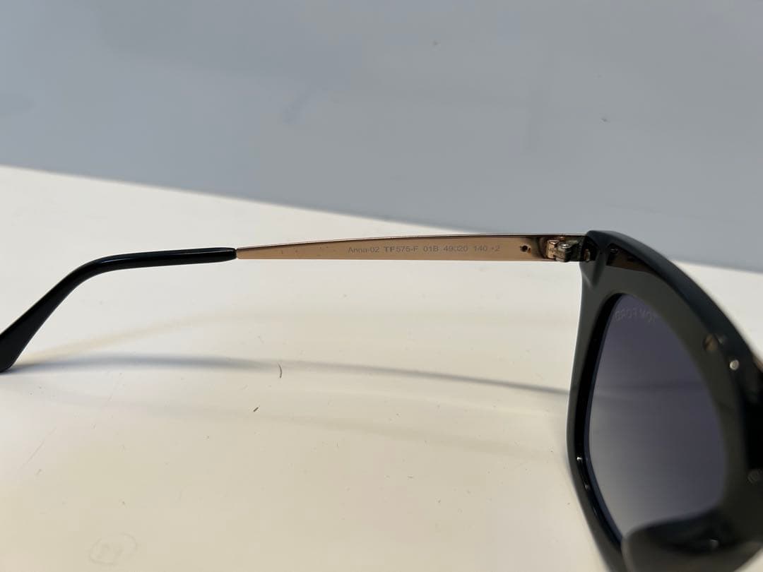 T*i様 【TOM FORD】Anna-02 TF575 01B トムフォードサ