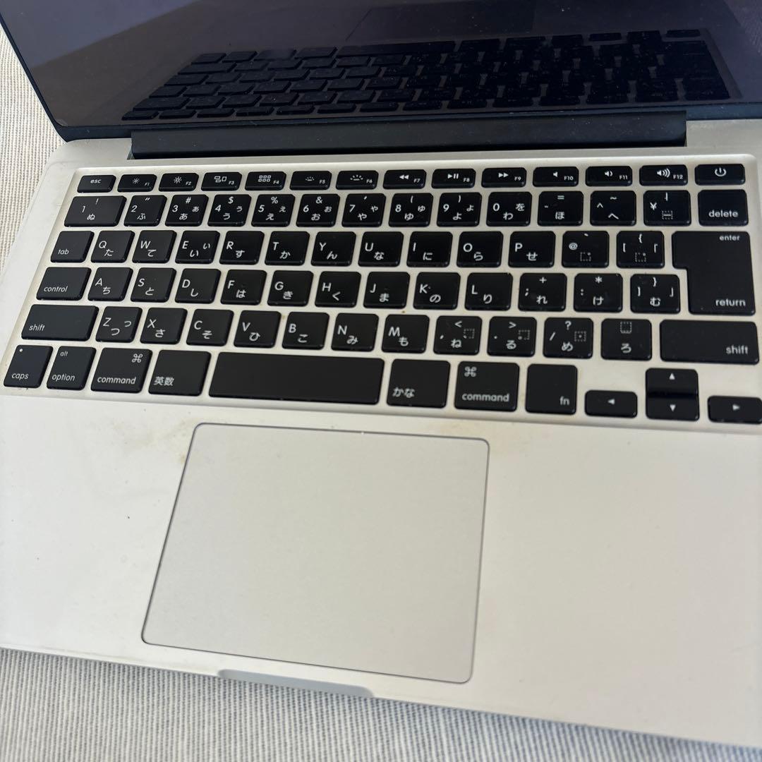 【最終値下】MacBook Pro シルバー アップル 13インチ