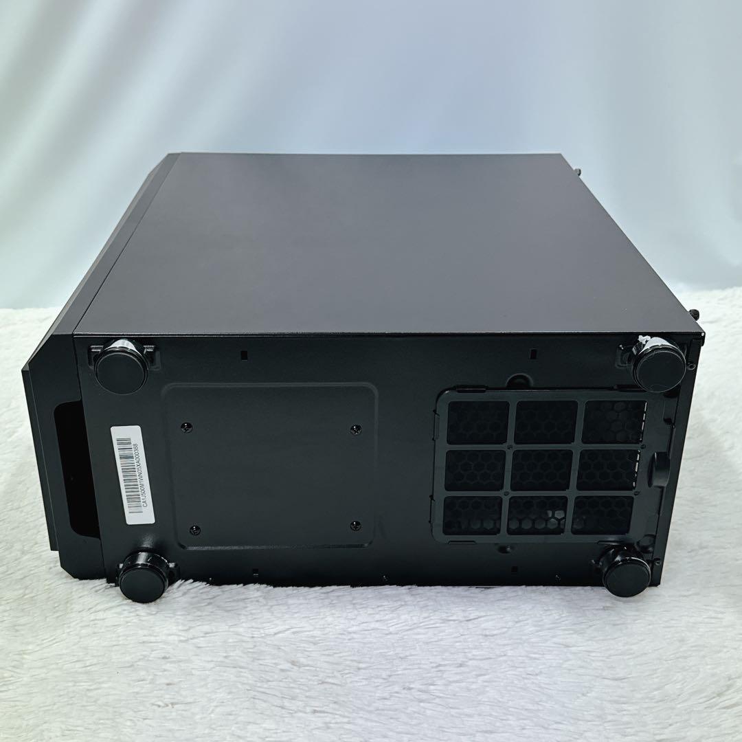 初音ミクPCケース Versa H26 HATSUNE MIKU EDITION