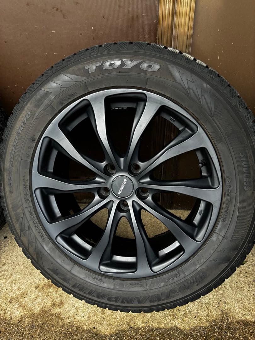 スタッドレス　18インチ ブラックホイールセット235/60R18 cx60など