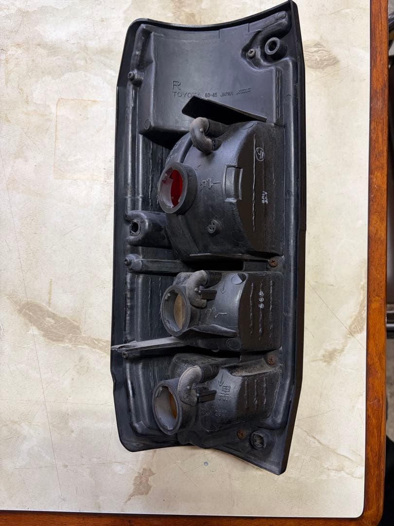 トヨタ ランドクルーザー 78プラド テールランプ 赤 オレンジ クリアレンズ